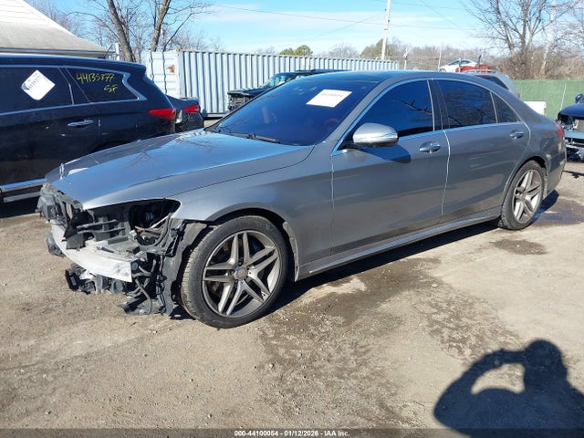 2015 MERCEDES-BENZ S 550 WDDUG8FB1FA181008 Photo 1