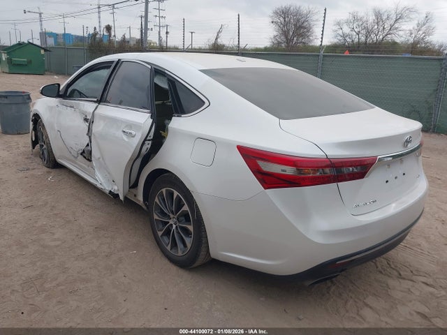 2017 TOYOTA AVALON 4T1BK1EB8HU258642 Photo 2