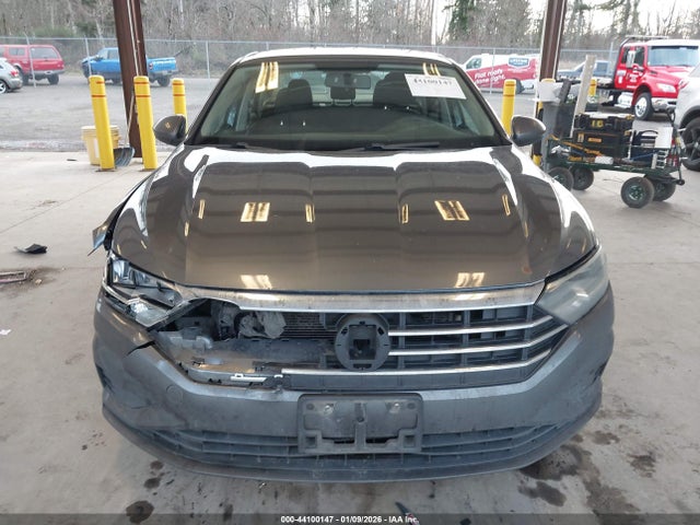 3VWN57BUXKM049669 Volkswagen Jetta 1.4t S