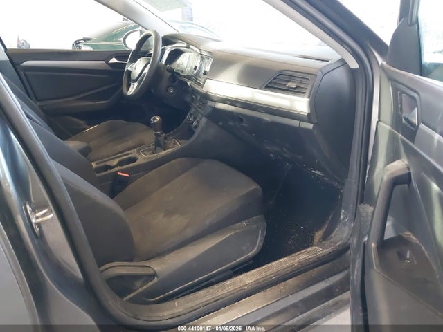 3VWN57BUXKM049669 Volkswagen Jetta 1.4t S