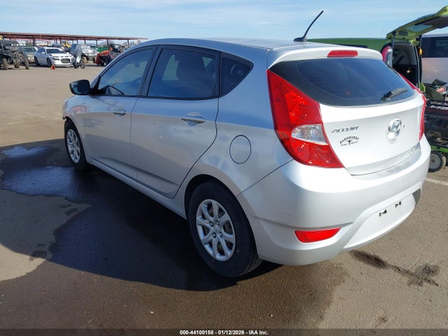 Hyundai ACCENT GS 2014 KMHCT5AEXEU161737 Image 3