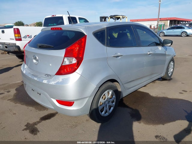 Hyundai ACCENT GS 2014 KMHCT5AEXEU161737 Image 4