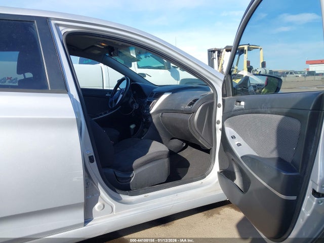 Hyundai ACCENT GS 2014 KMHCT5AEXEU161737 Image 5