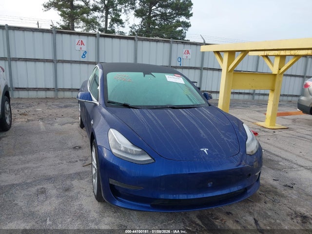 2019 TESLA MODEL 3 5YJ3E1EA7KF529858 Photo 0