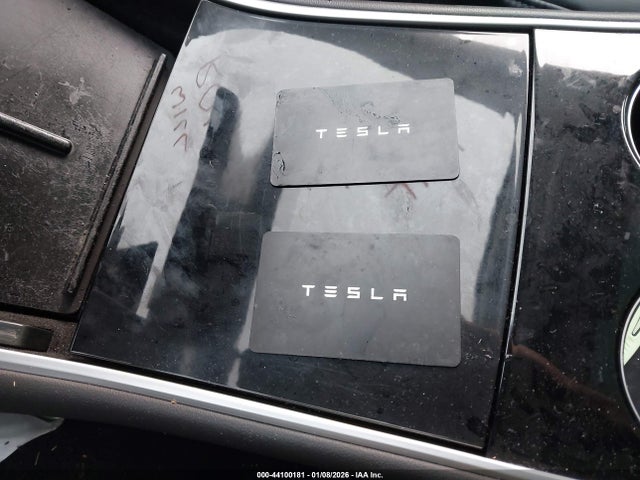 2019 TESLA MODEL 3 5YJ3E1EA7KF529858 Photo 10