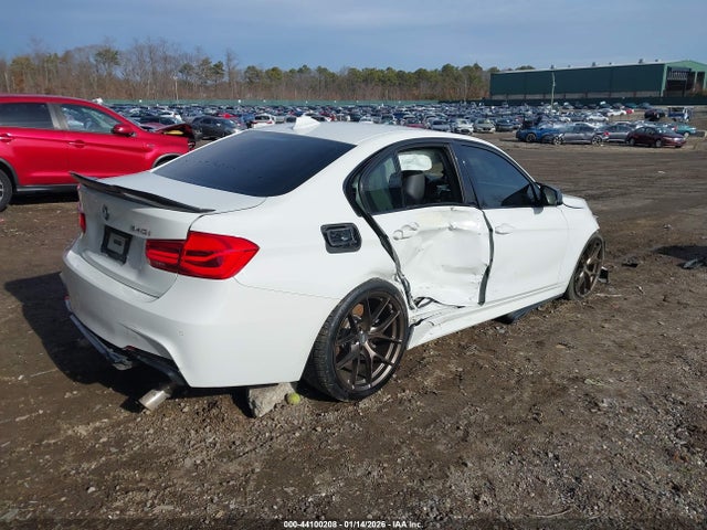 2016 BMW 340I WBA8B3C59GK383230 Photo 3