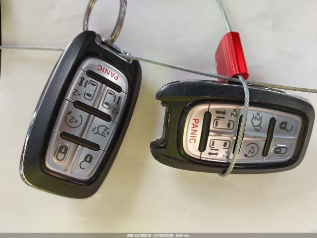 2018 CHRYSLER PACIFICA 2C4RC1BGXJR115338 Photo 10