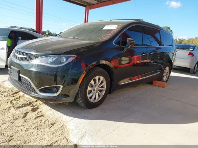 2018 CHRYSLER PACIFICA 2C4RC1BGXJR115338 Photo 1