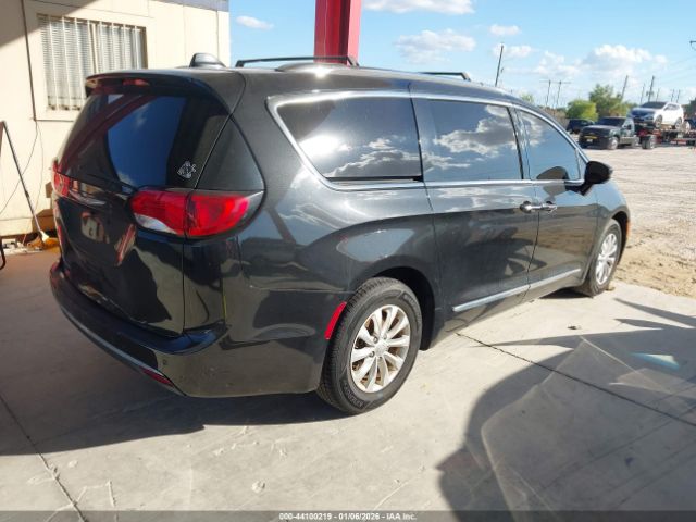 2018 CHRYSLER PACIFICA 2C4RC1BGXJR115338 Photo 3