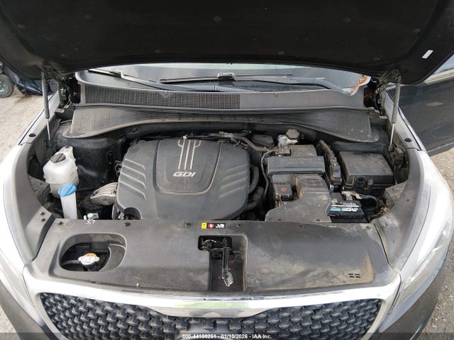 5XYPGDA55GG162061 KIA Sorento 3.3l Lx