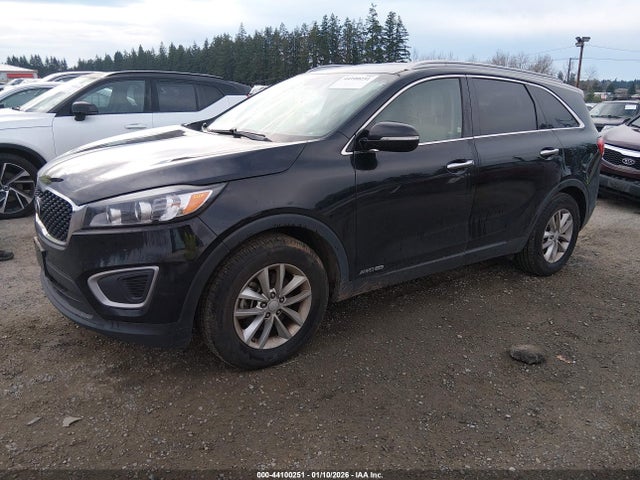 5XYPGDA55GG162061 KIA Sorento 3.3l Lx