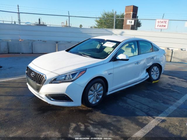 2017 HYUNDAI SONATA HYBRID KMHE24L18HA048598 Photo 1