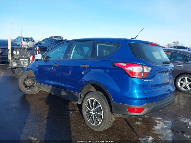 Ford ESCAPE S 2018 1FMCU0F77JUA85690 Image 3