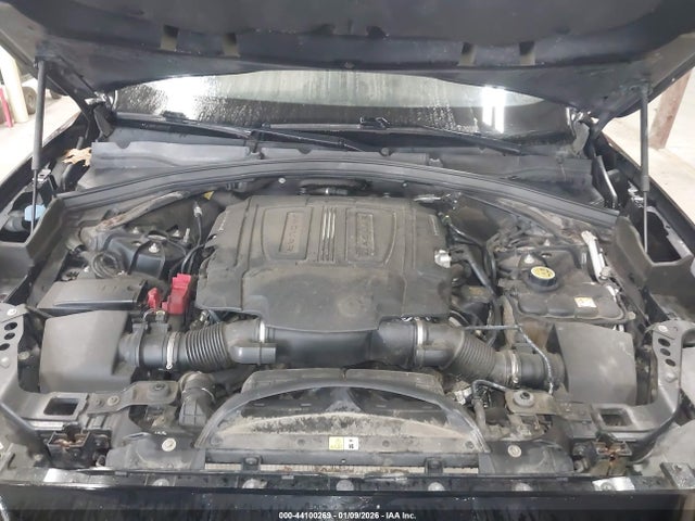 2017 JAGUAR F-PACE SADCJ2BV4HA067287 Photo 9