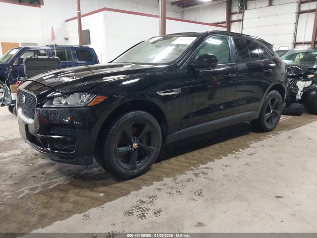2017 JAGUAR F-PACE SADCJ2BV4HA067287 Photo 1