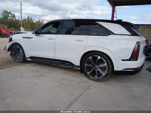 2025 CADILLAC ESCALADE IQ 1GYTEFKLXSU101965 Photo 2