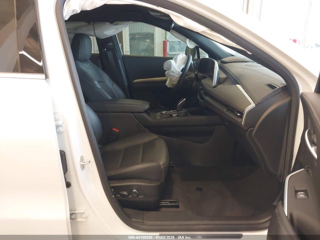 2025 CADILLAC XT4 1GYFZCR41SF126871 Photo 4