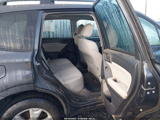 Subaru Forester 2.5i Premium 2015 JF2SJADC7FH516562 Image 8