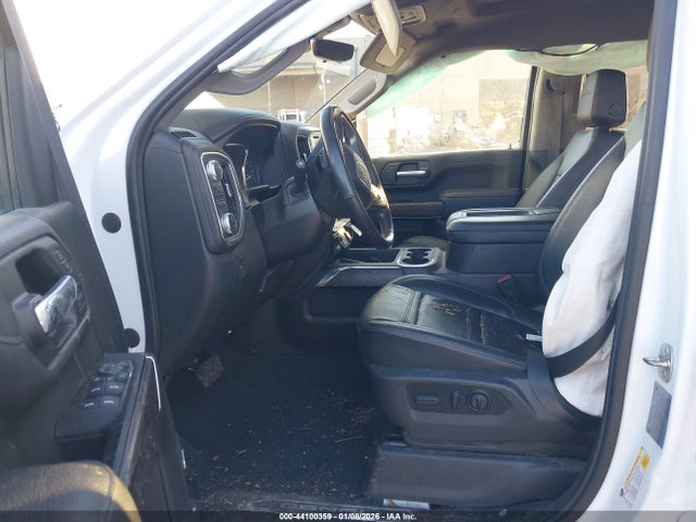 1GT49WEY5NF241355 GMC Sierra 3500hd 4wd Standard Bed Denali