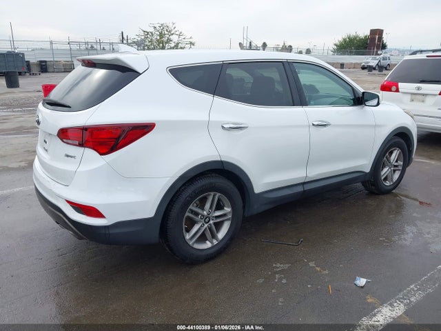 5XYZT3LB1HG392411 Hyundai Santa Fe Sport 2.4l