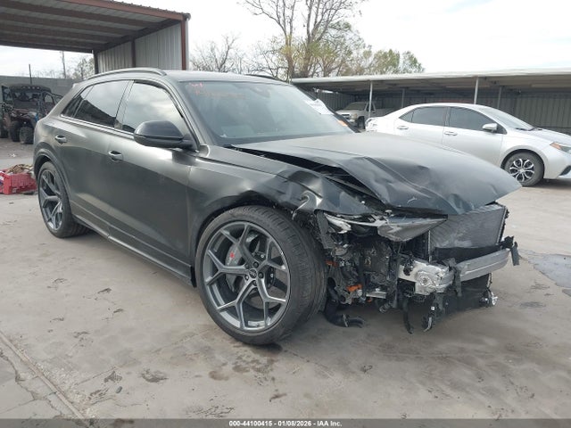 2025 AUDI RS Q8 WU1ARBF17SD035493 Photo 0