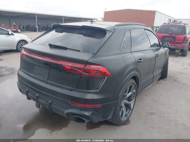 2025 AUDI RS Q8 WU1ARBF17SD035493 Photo 3