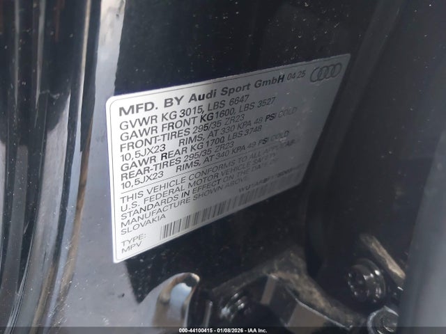 2025 AUDI RS Q8 WU1ARBF17SD035493 Photo 8