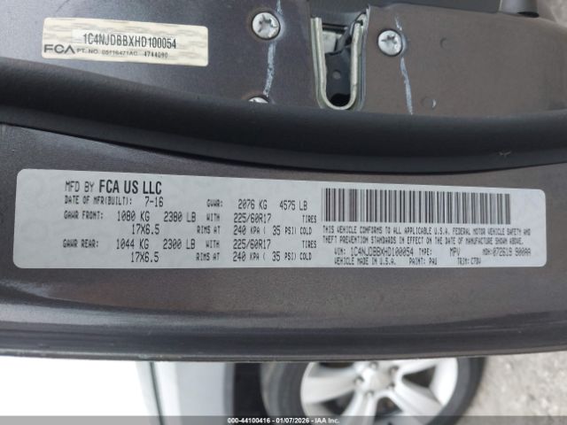 2017 JEEP COMPASS 1C4NJDBBXHD100054 Photo 8