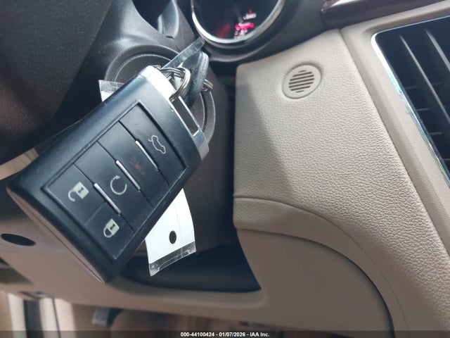 Продаж на аукціоні авто 2012 Cadillac Cts Luxury, vin: 1G6DE5E50C0133661, номер лоту: 44100424
