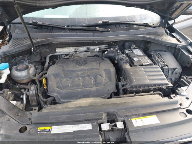 Продажа на аукционе авто 2022 Volkswagen Tiguan 2.0t Se, vin: 3VV2B7AX3NM030560, номер лота: 44100443