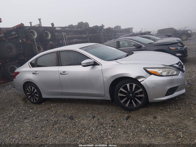 1N4AL3AP5JC205165 Nissan Altima 2.5 Sl