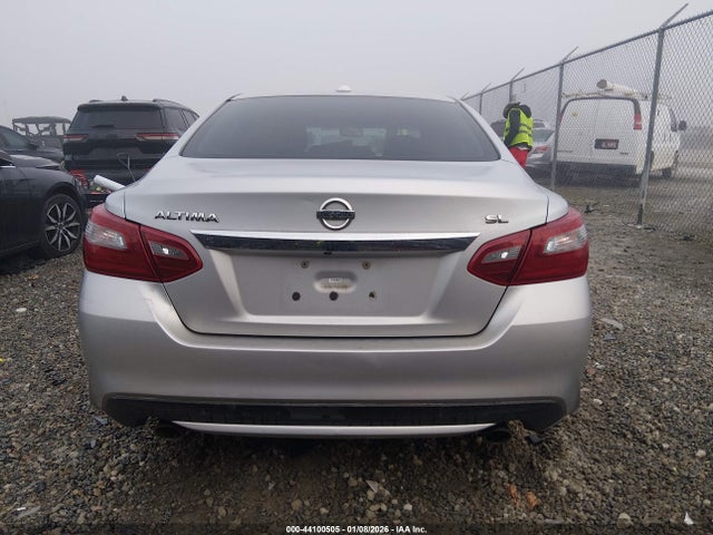 1N4AL3AP5JC205165 Nissan Altima 2.5 Sl