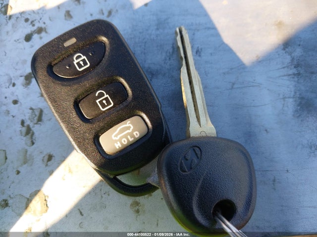 5NPD84LF7JH242225 Hyundai ELANTRA SEL
