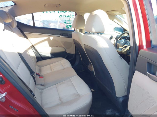 5NPD84LF7JH242225 Hyundai ELANTRA SEL