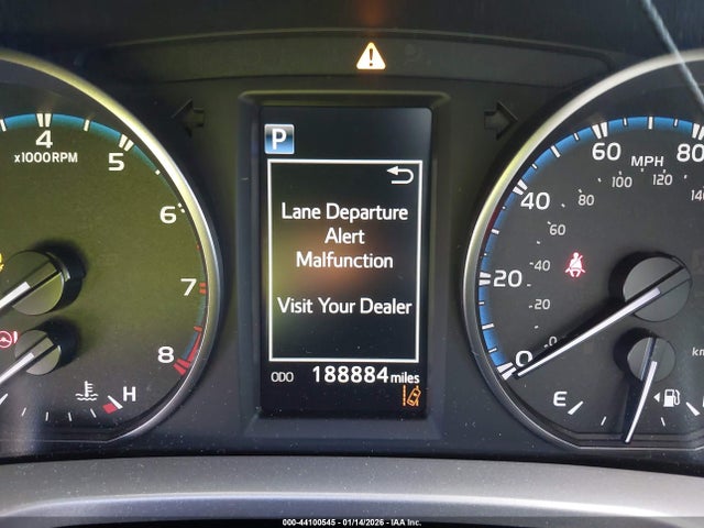 Toyota RAV4 LE 2017 JTMZFREV9HJ136695 Image 16