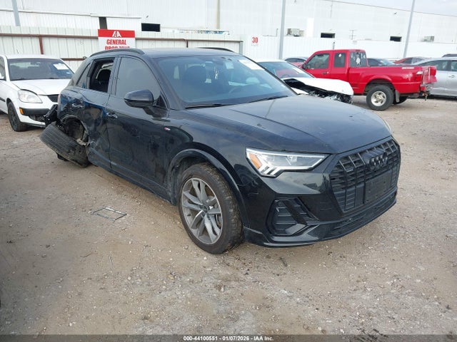 2022 AUDI Q3 WA1EECF32N1054695 Photo 0