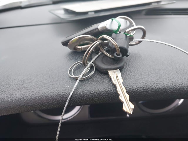 2011 CADILLAC ESCALADE 1GYS4BEF8BR287487 Photo 10