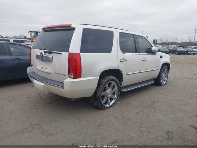 2011 CADILLAC ESCALADE 1GYS4BEF8BR287487 Photo 3