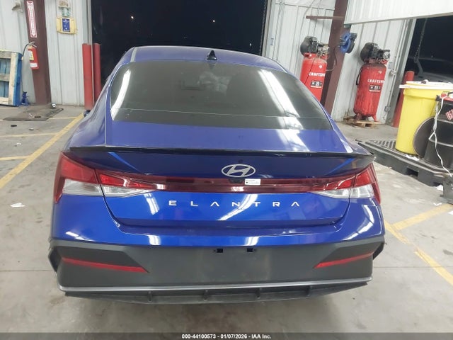 Продажа на аукционе авто 2025 Hyundai Elantra Sel Sport, vin: KMHLM4DG0SU008557, номер лота: 44100573