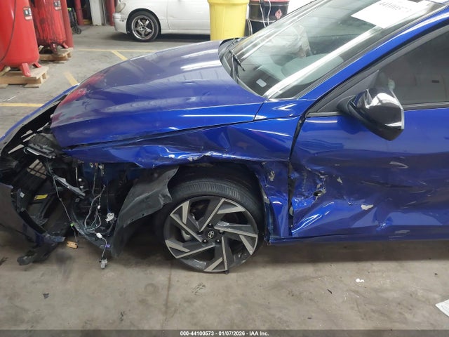 Продажа на аукционе авто 2025 Hyundai Elantra Sel Sport, vin: KMHLM4DG0SU008557, номер лота: 44100573