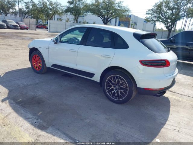 2018 PORSCHE MACAN WP1AB2A52JLB36388 Photo 2