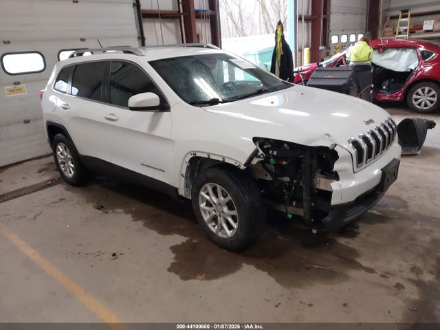 2014 Jeep Cherokee Latitude მანქანა იყიდება აუქციონზე, vin: 1C4PJMCS5EW187756, აუქციონის ნომერი: 44100600