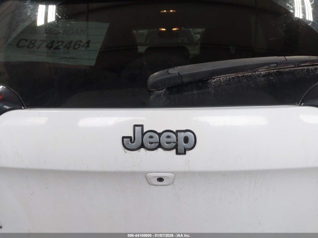 Aukcja sprzedaży 2014 Jeep Cherokee Latitude, vin: 1C4PJMCS5EW187756, numer aukcji: 44100600
