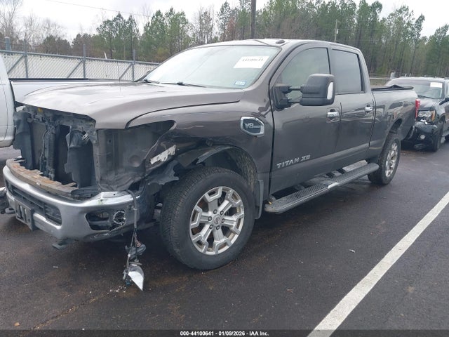 2017 NISSAN TITAN XD 1N6AA1F21HN552442 Photo 1