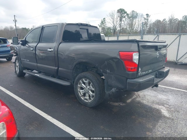 2017 NISSAN TITAN XD 1N6AA1F21HN552442 Photo 2