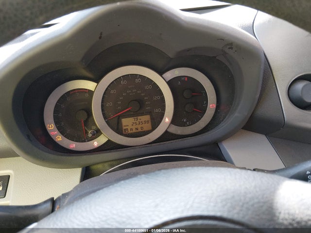 2011 TOYOTA RAV4 2T3KF4DV0BW096781 Photo 6