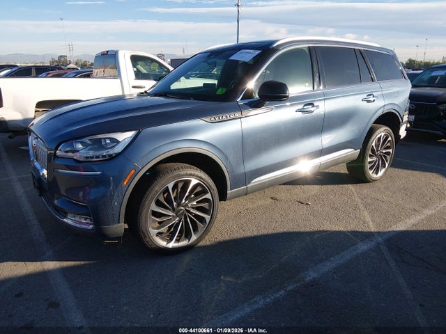 5LM5J7XC7LGL24742 Lincoln Aviator Reserve