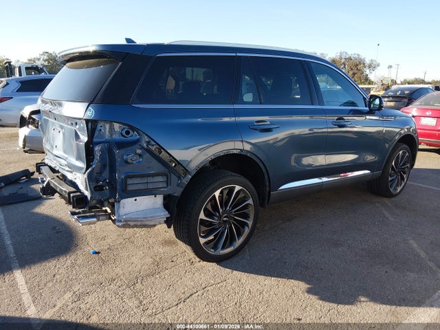 5LM5J7XC7LGL24742 Lincoln Aviator Reserve