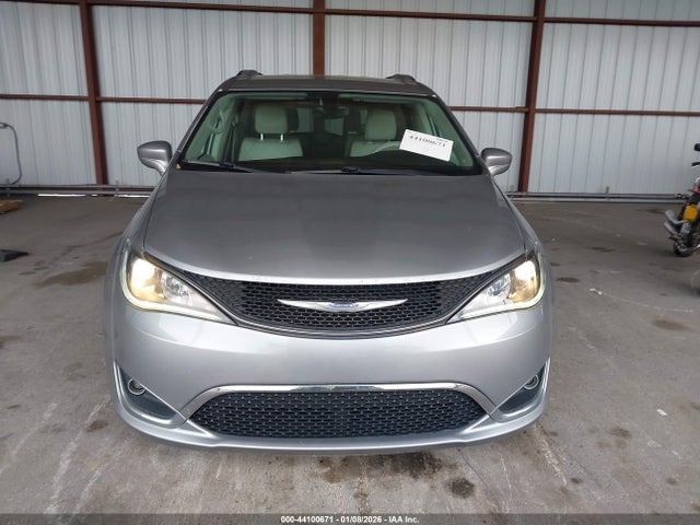 Aukcja sprzedaży 2017 Chrysler Pacifica Touring-l, vin: 2C4RC1BG2HR515548, numer aukcji: 44100671