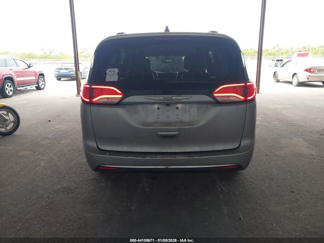 Aukcja sprzedaży 2017 Chrysler Pacifica Touring-l, vin: 2C4RC1BG2HR515548, numer aukcji: 44100671